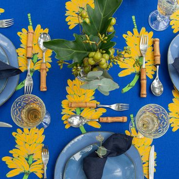 Toalha de Mesa Tropical - Azul / Amarelo