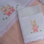 07-01-0135-Babinha-Coelho-Oculos-Branco-