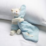 07-01-0146--Urso-de-Pelucia-c-Paninho-Bambini-Bege-Azul