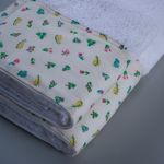 01-05-0776-Kit-Banho-e-Rosto-Mini-Flor-Branco-Verde