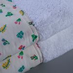 01-05-0776-Kit-Banho-e-Rosto-Mini-Flor-Branco-Verde
