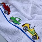 07-02-0168-Kit-Banho-e-Rosto-Speed-Car-Branco-Azul-