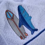 07-02-0169-Kit-Banho-e-Rosto-Surf-Shark-Branco-Azul-