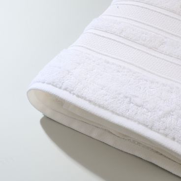 Toalha de Banho Padrão Magnifique - Branco