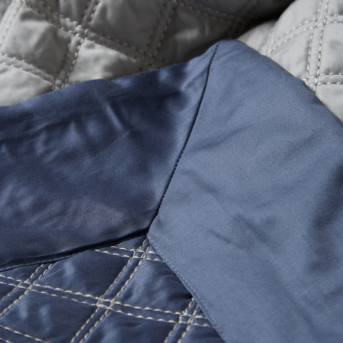 Amostra-Matelassado-cinza-Azul-004.jpg