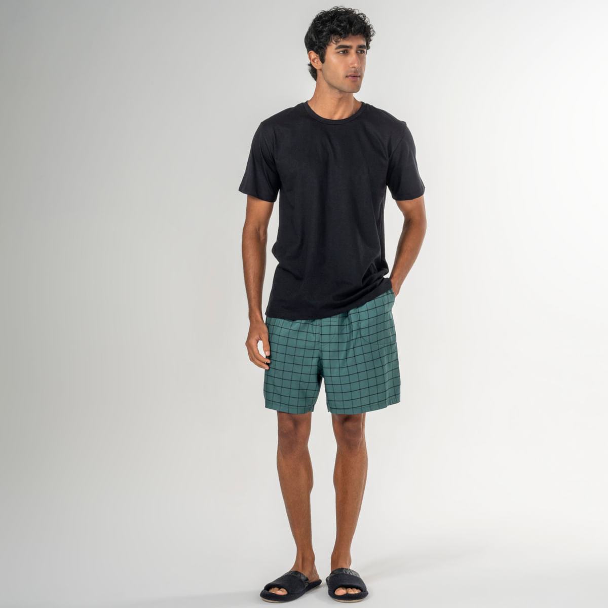 06-05-0022-Pijama-Heitor-Preto-Verde-004.jpg