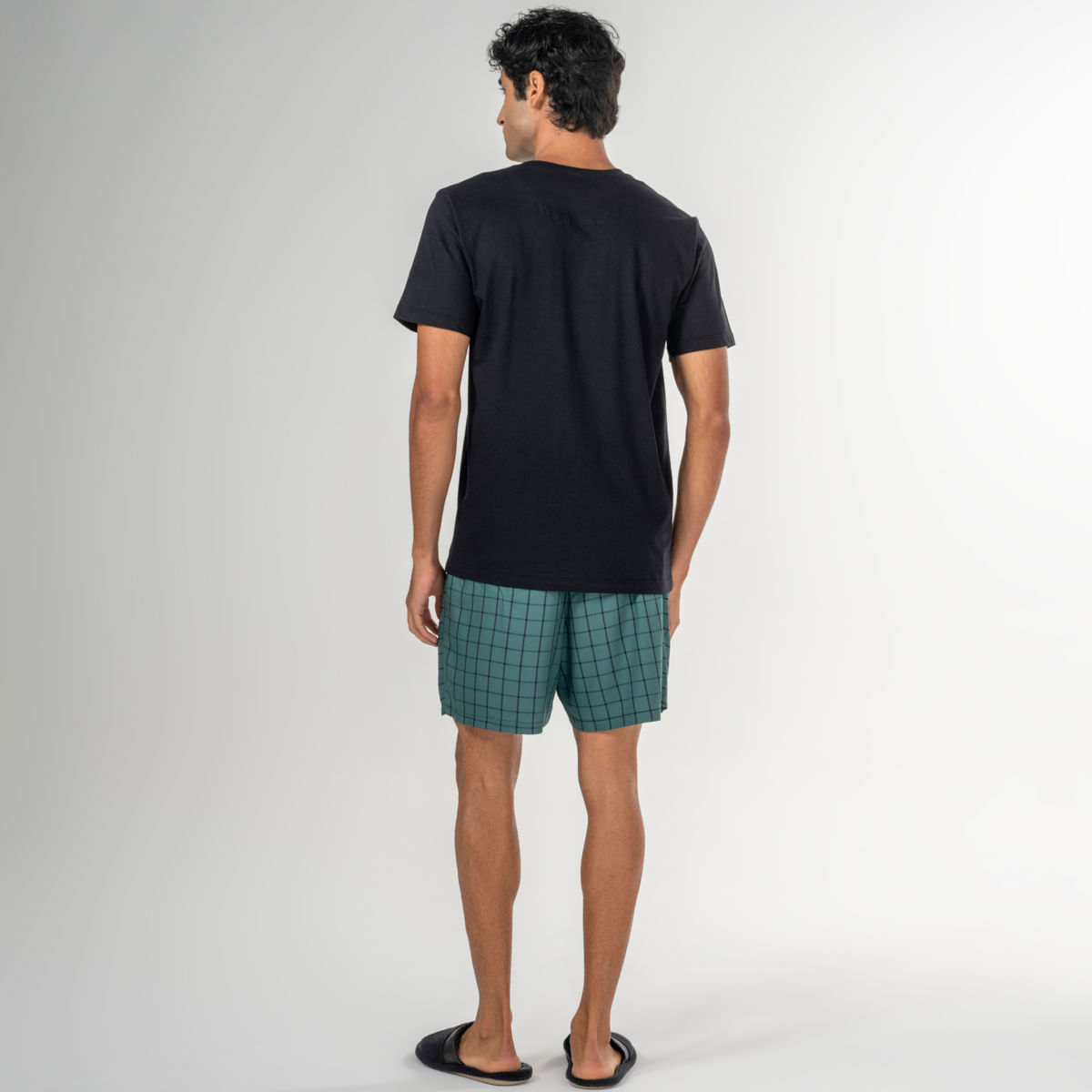 06-05-0022-Pijama-Heitor-Preto-Verde-017.jpg