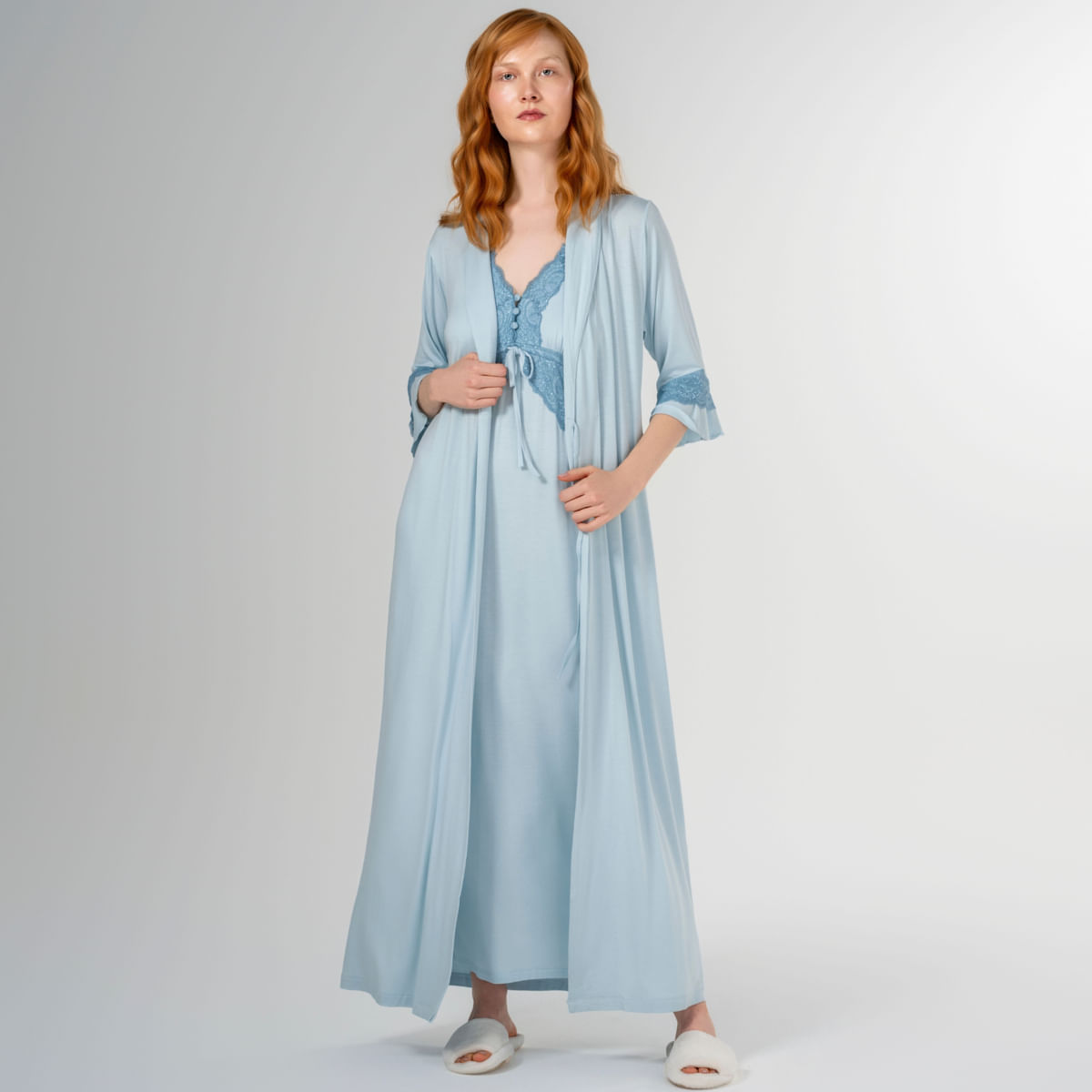 06-04-0016-Robe-Wendy-Long-Azul-Claro---06-02-0006-Chinelo-Bruna-Creme-033.jpg