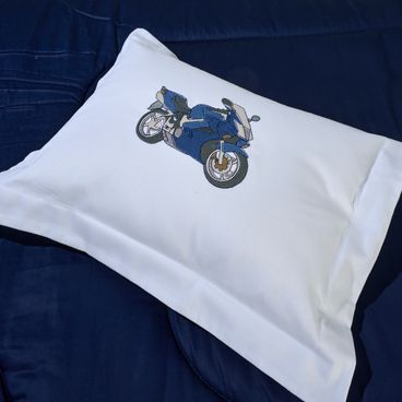 Capa de Almofada Overdrive - Branco / Azul