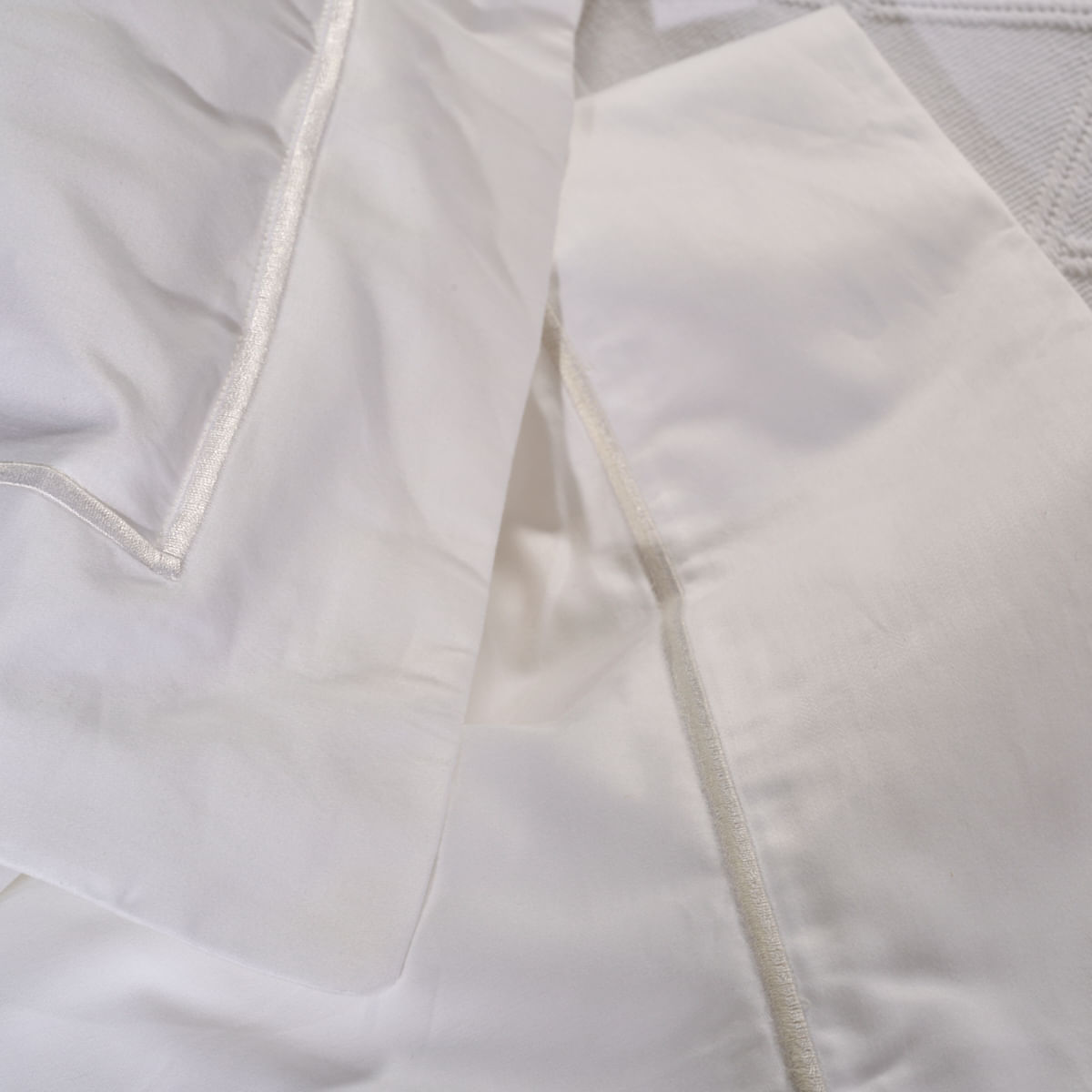Kit-fronha-Singular-Branco-Branco-002