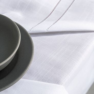 Toalha de Mesa Amelie - Branco