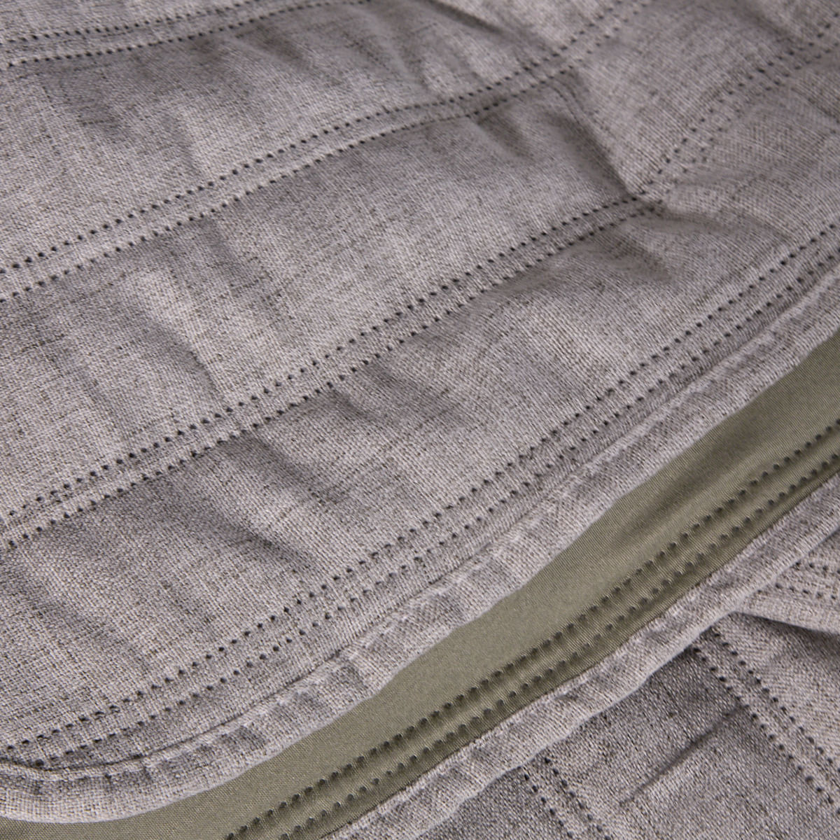 01-05-0927-Colcha-Vigo-Fendi-005